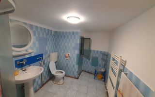 Vanzare apartament cu 2 camere in zona Ultracentrala - Poză 3