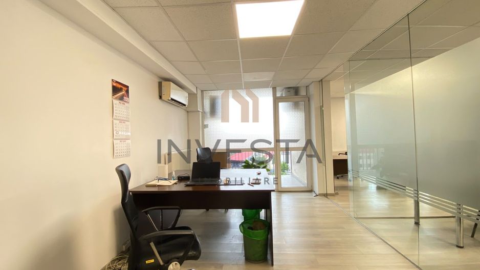 Apartament cu 4 camere decomandat, parcare, etaj intermediar, Centru! - Poză 3
