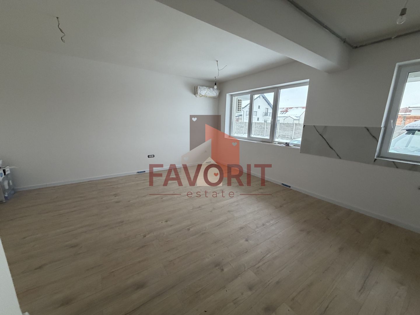 Finisaje la alegere. Gradina proprie de 46 mp. 2 locuri de parcare in CF - Poză 3