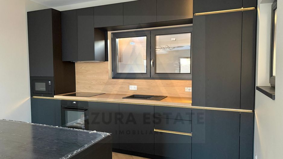 Apartament ultrafinisat 4 camere 3 bai si curte 200 mp in Arhitectilor - Poză 9