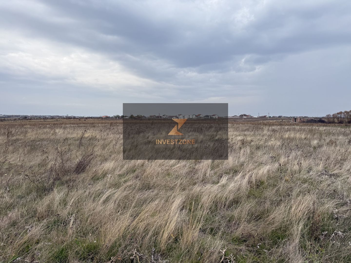 Teren intravilan cu dublu front stradal între Cihei și Cordau - Poză 8