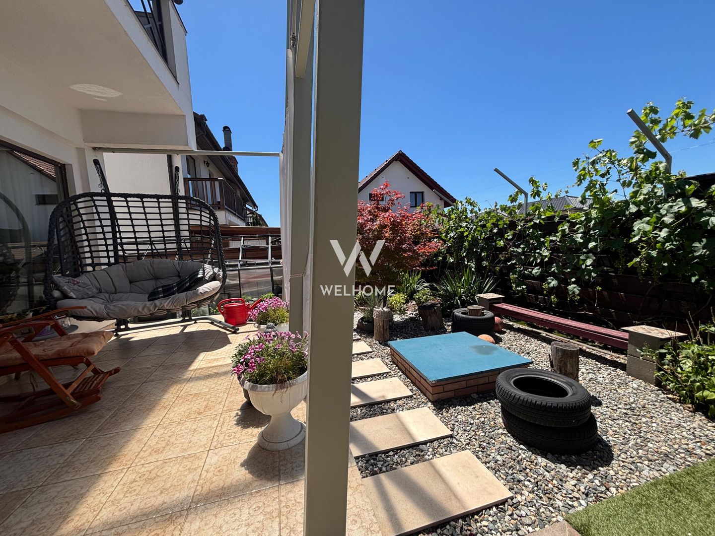 Casă amenajată de designer, garaj și pod locuibil - Șelimbăr - Poză 30