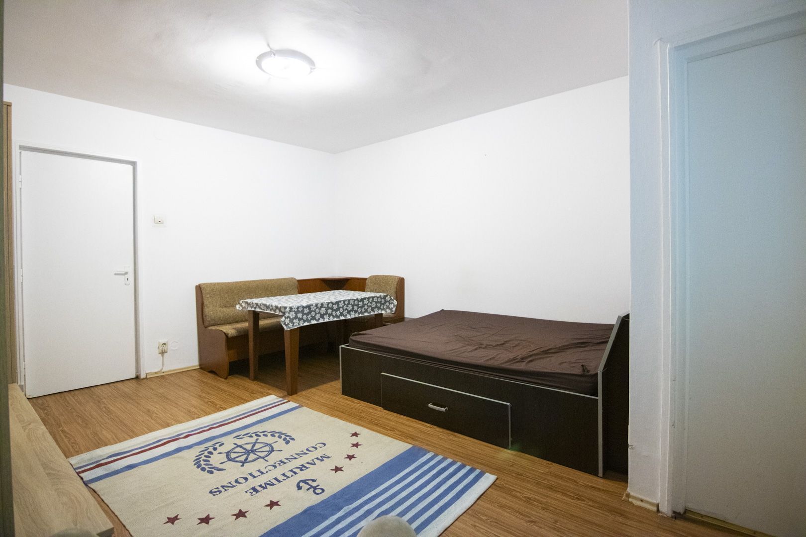 Inchiriere garsoniera Drumul Taberei, Piata Moghioros - Valea Prahovei - Poză 4
