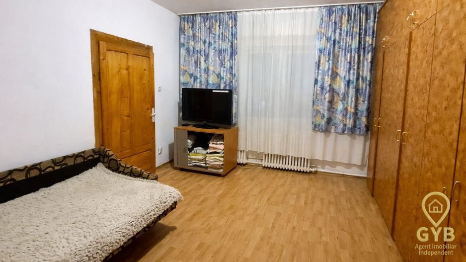 Casa cu de vanzare cu 2 camere Ultracentral, pe Tudor Vladimirescu - Poză 4