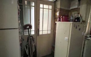 Apartament cu 3 camere pe Strada Ploiești – Centru - Poză 5