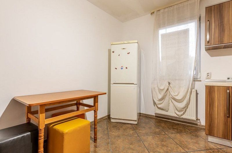 Vânzare apartament cu 2 camere, 62 mp utili, situat într-un imobil tip vilă - Poză 12