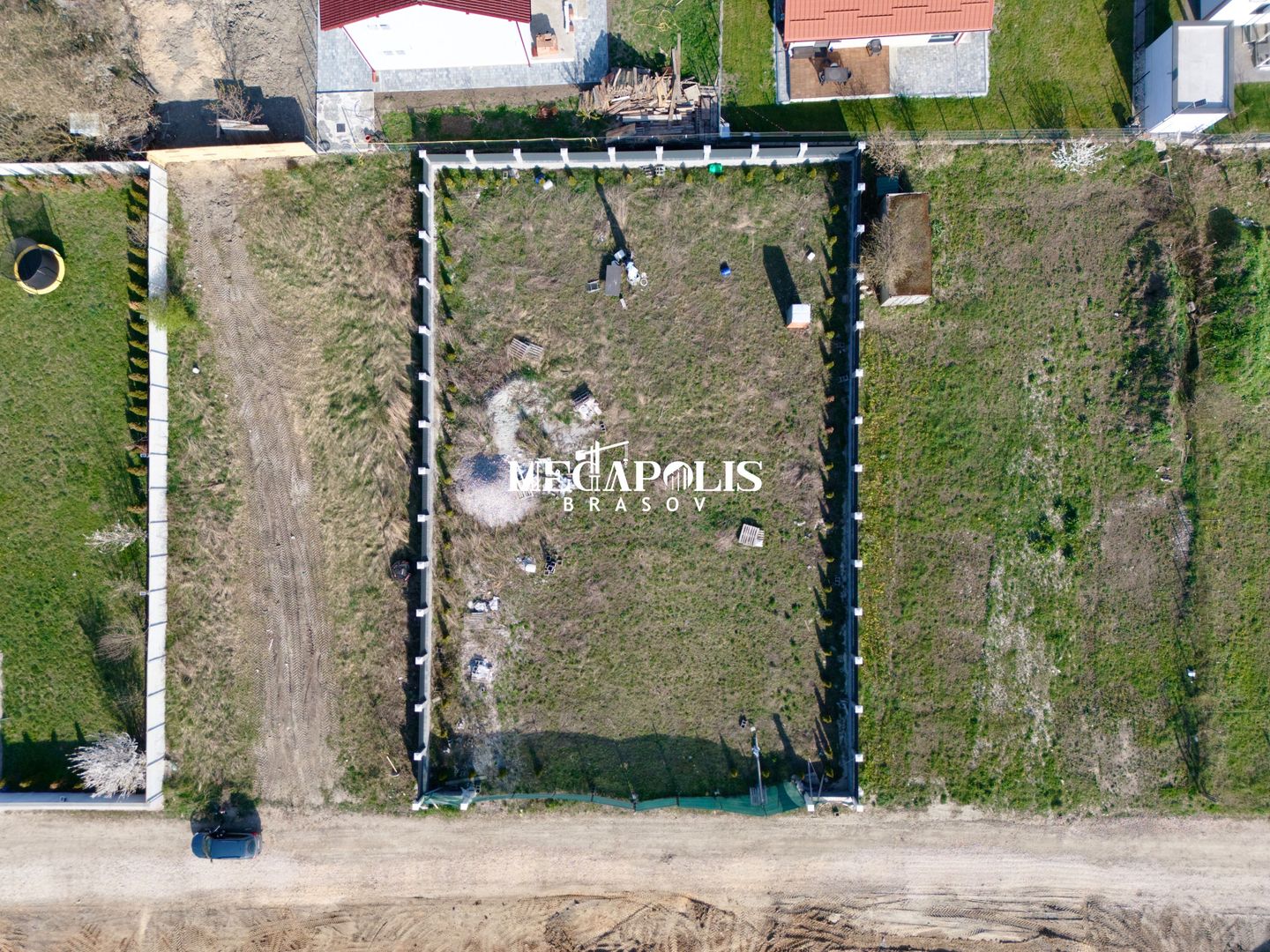 Teren intavilan | Autorizație de construcție + Avize | P + 2E + M - Poză 2