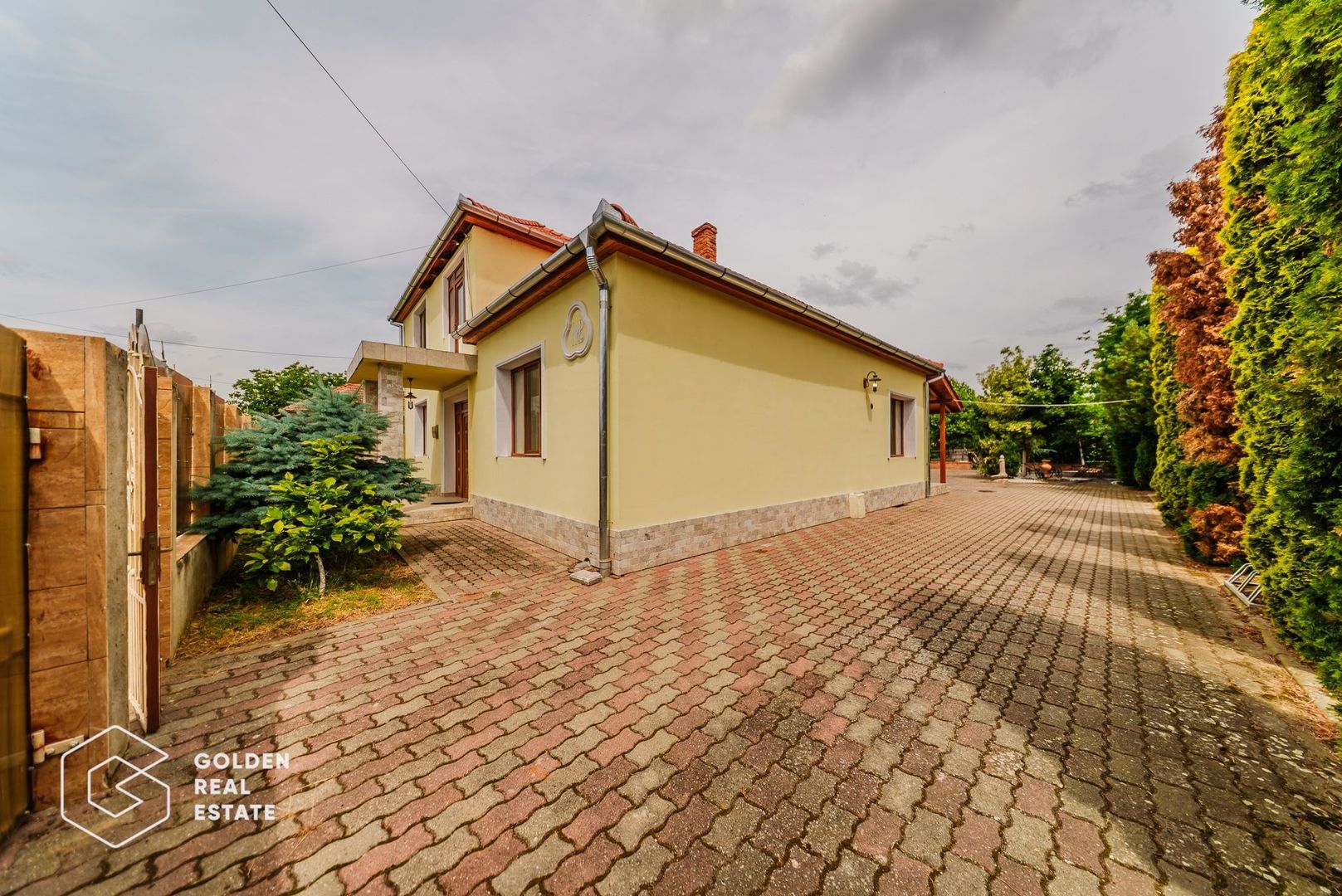 Afacere la cheie: Pensiune functionala sau casa de locuit, Ghioroc - Poză 3