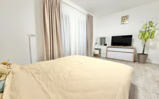 Apartament cu 3 camere mobilat si utlat, 70 mp utili, in Giroc la etajul 2. - Poză 12