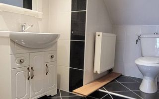 Casă P+M de vânzare la 11 km de Onesti spre Bacau - Poză 10