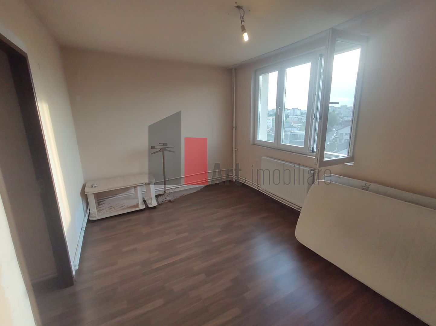 Vânzare apartament 3 camere cu centrală Bd. Obregia - Fântâna Florilor - Poză 12