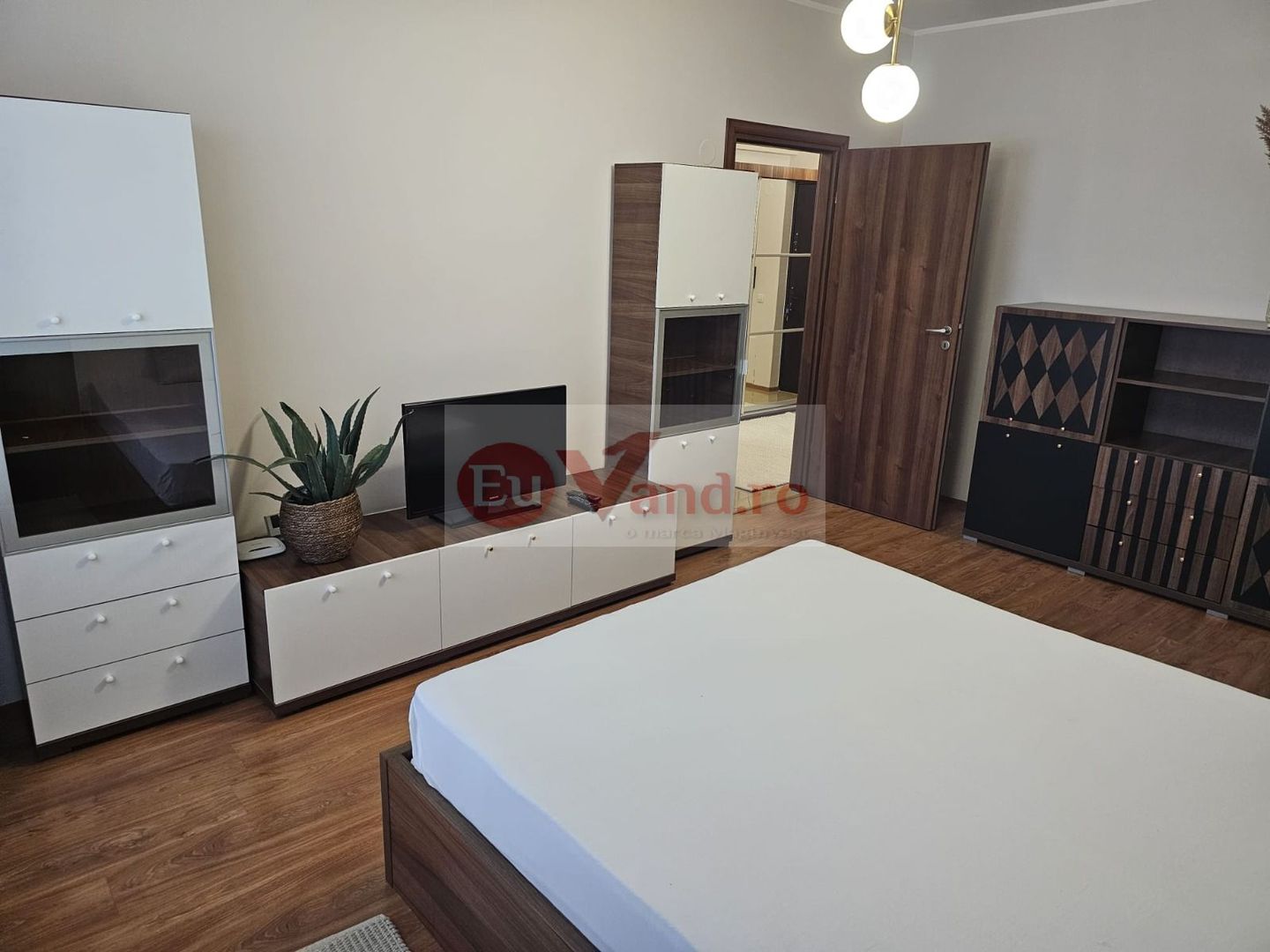 De inchiriat o camera Italian Residence, etaj 9/12, 420 euro - Poză 15
