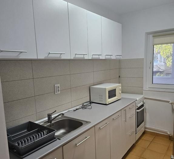 GARSONIERA TINERETULUI, BUCATARIE INCHISA, MODERN, METROU 13 MINUTE - Poză 2