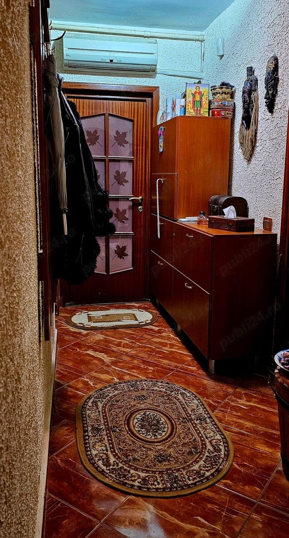 Apartament 4 camere, decomandat. Sector 1 - Poză 4