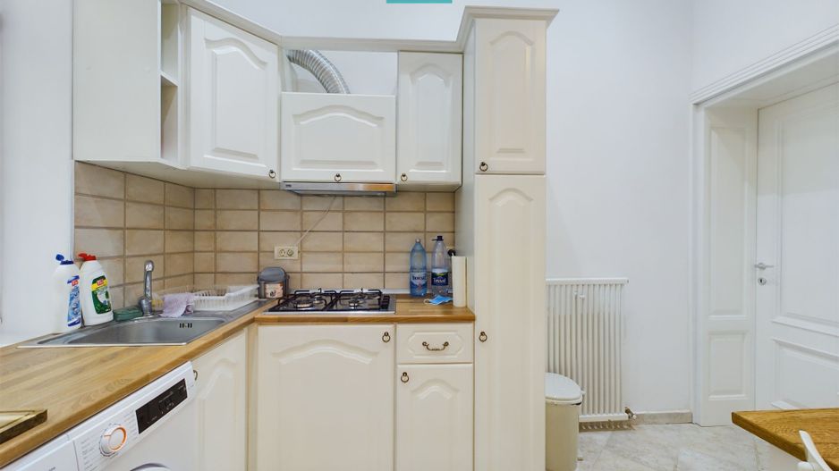 Apartament modern ultracentral, de închiriat - Poză 1
