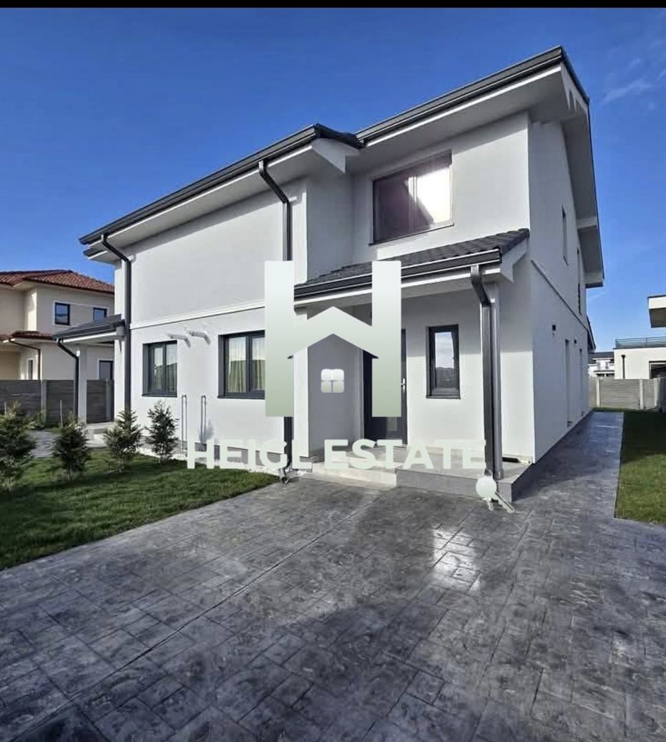 Duplex cu 3 camere si bucatarie inchisa in Mosnita Veche - Poză 1