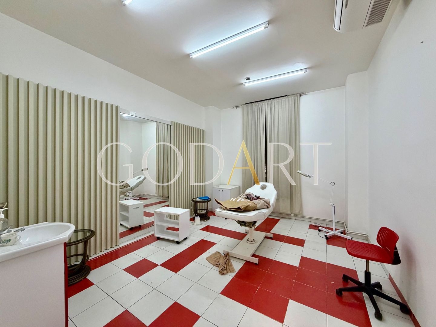 Spațiu comercial stradal | Bd. Lacul Tei | Expunere excelentă - Poză 6