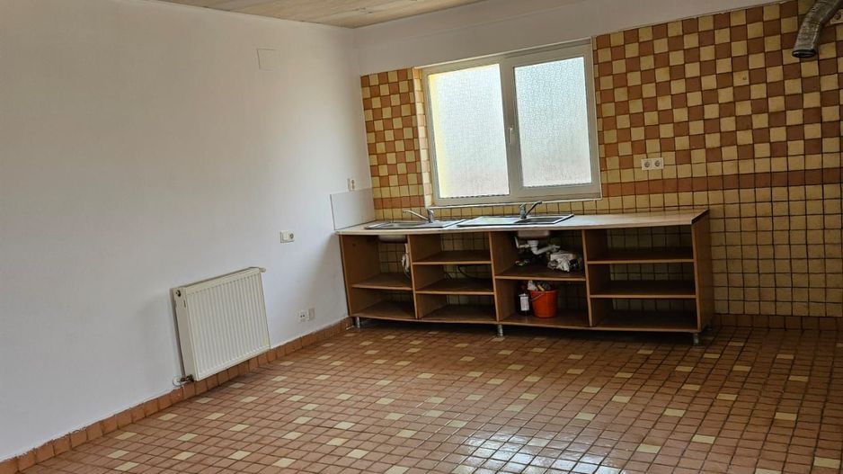 Vila,Parter+Etaj comuna Berceni 169000 eur - Poză 29