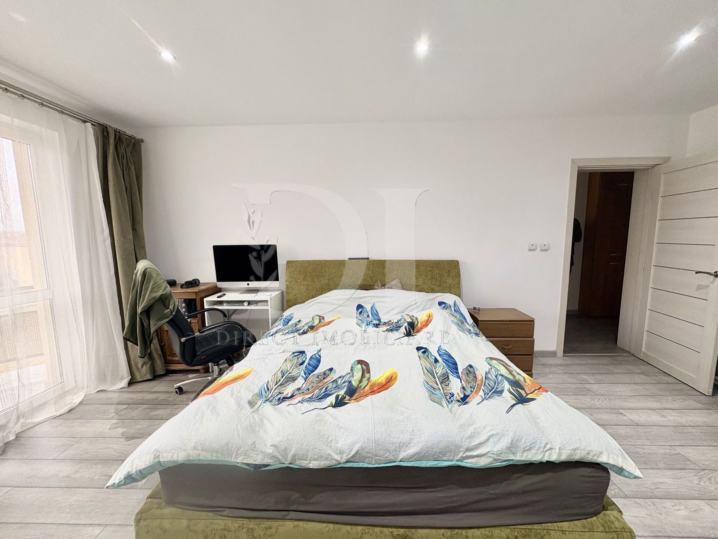 Apartament cu 3 camere - zona str.Ioan Rus - Poză 9