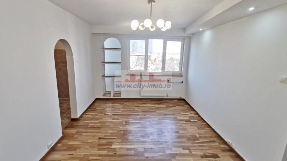 Vanzare Apartament 2 camere Mihalache, 115.000 euro,  Renovat Integral - Poză 1