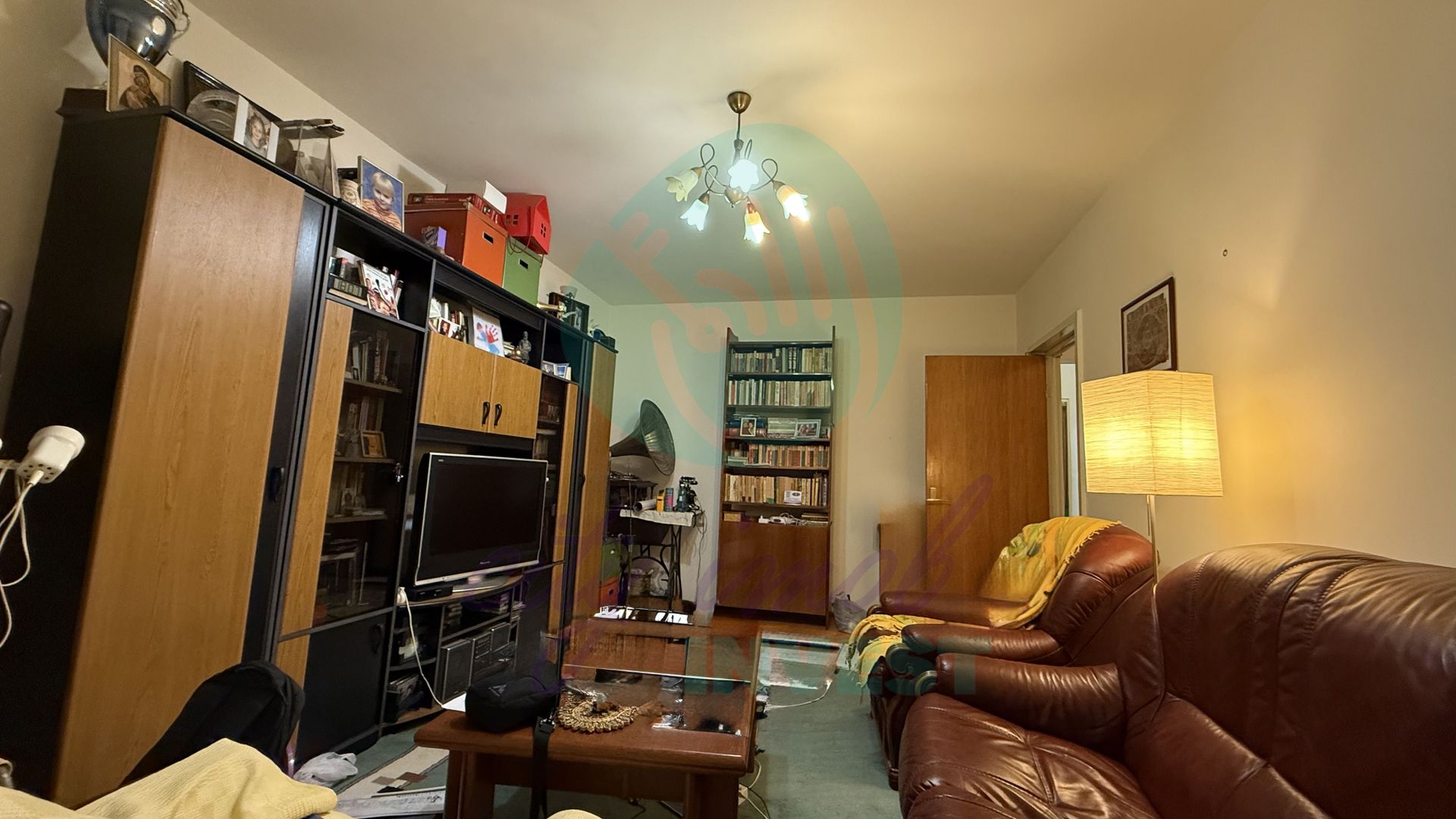 Apartament 3 camere, centrală proprie – Basarabia / Lia Manoliu - Poză 4