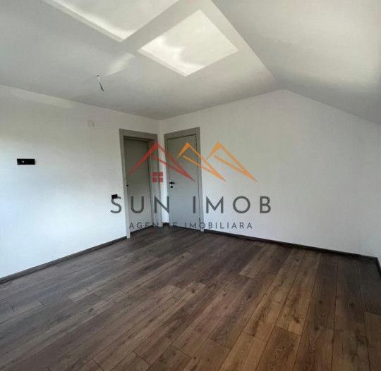 Casa noua P+E, 5 camere, 180 mp, teren 505 m2, Urleta, Prahova - Poză 9