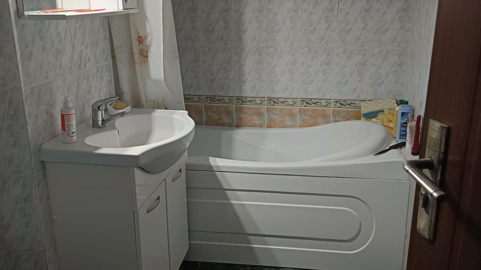 Soarelui | 3 Camere | Centrala proprie | Boxa | Mobilat si Utilat - Poză 5