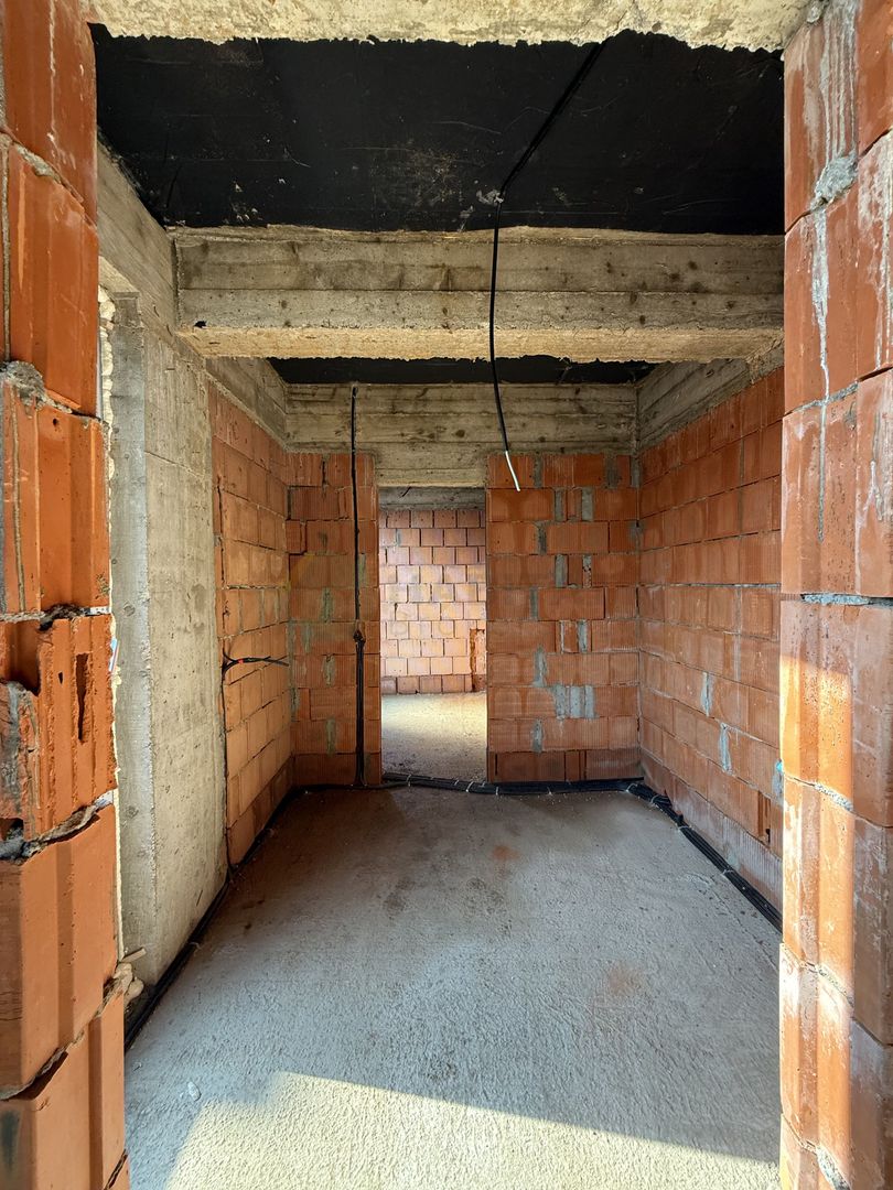 Vila individuala 4 camere Otopeni-23 August - Poză 11