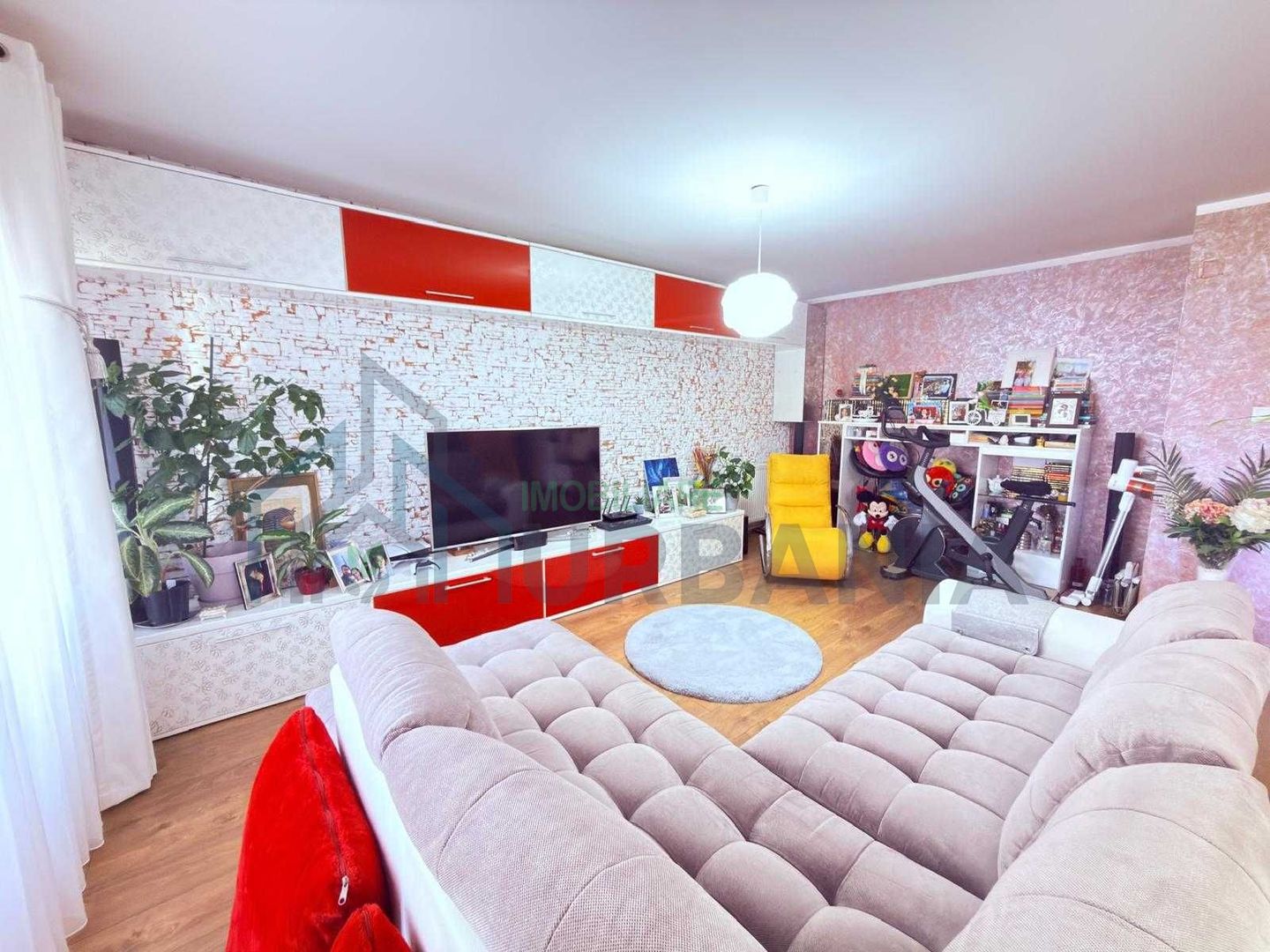 Apartament 3 camere de vânzare, etaj 1/8, Nicolina, bloc 1989, Iași - Poză 3