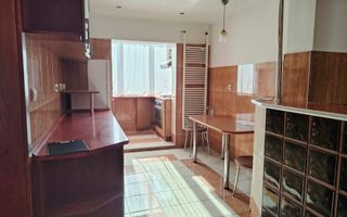 Închiriez 2 camere Str. Onestilor. Pret 300 euro. Comision 50%. - Poză 4