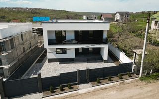 Vânzare, Hi-Tech, 2 nivele, 4 camere, strada  A. Lăpușneanu, Budești - Poză 1