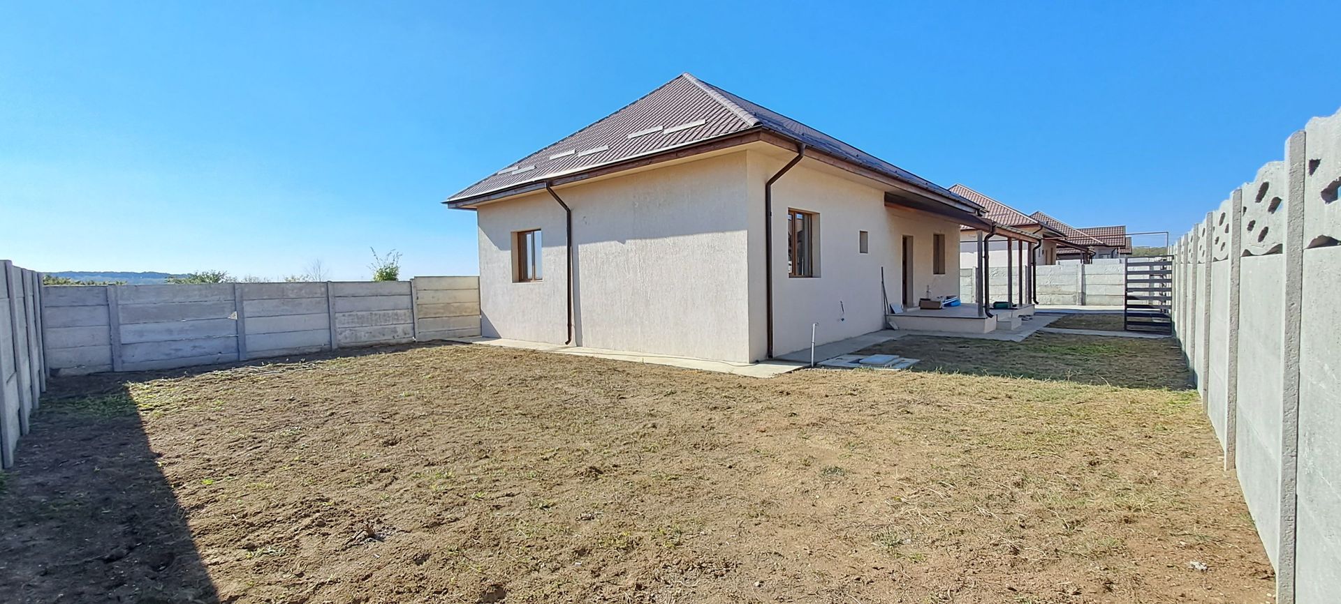 Casa individuala Dragomiresti Deal, finalizata, utilitati, comision 0% - Poză 2