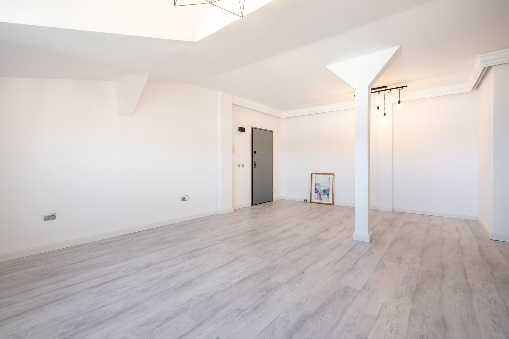 COMISION 0% - Eleganta si lux - imbinate perfect cu confort si utilitate - 101mp - Poză 16