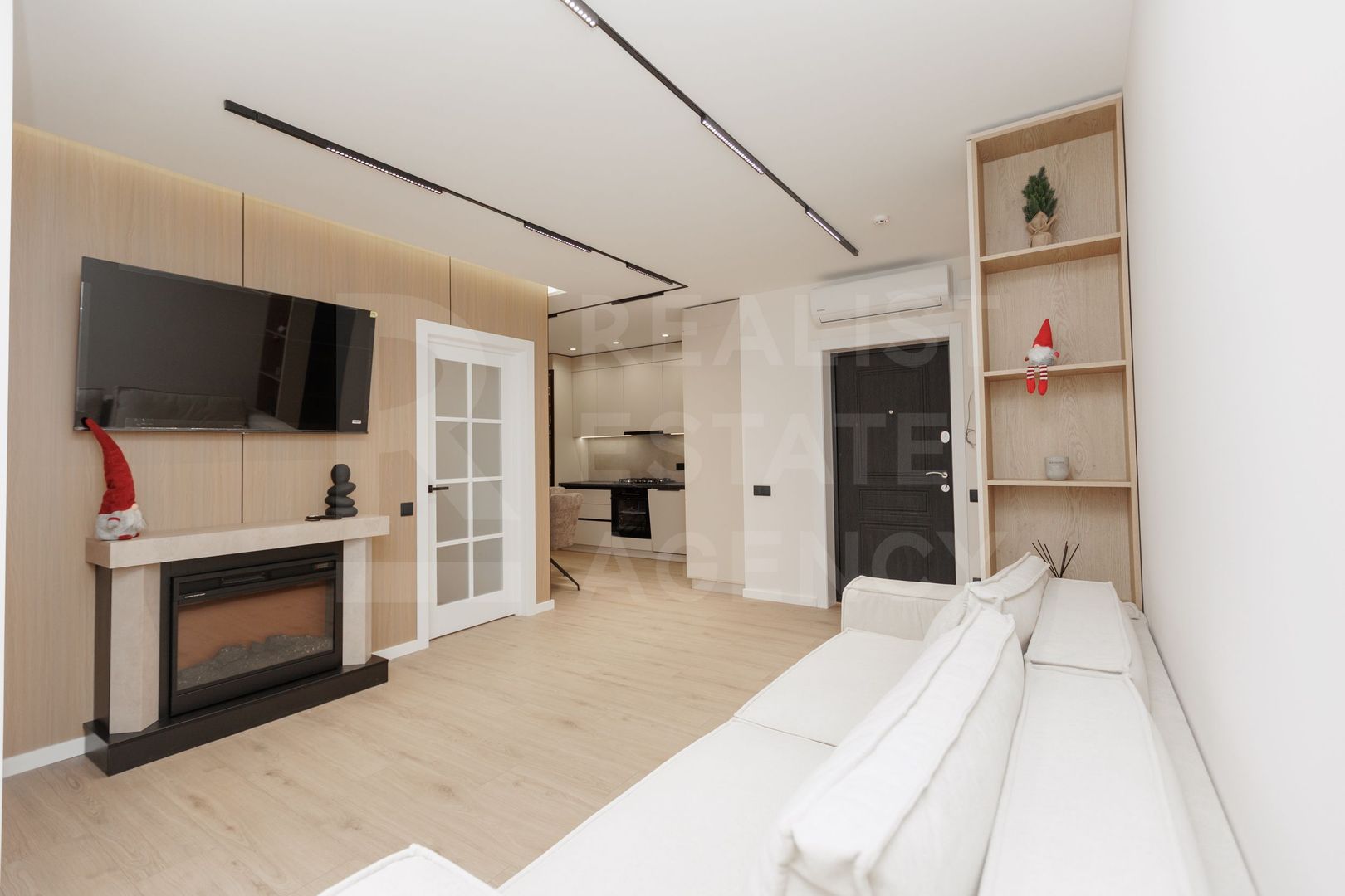 Vânzare, apartament, 3 dormitoare+living, str. Ion Buzdugan, Buiucani - Poză 4