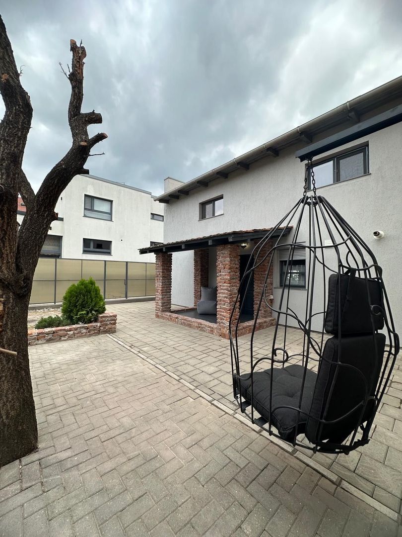 Vila cocheta la 5 min de Iulius Mall - Poză 20