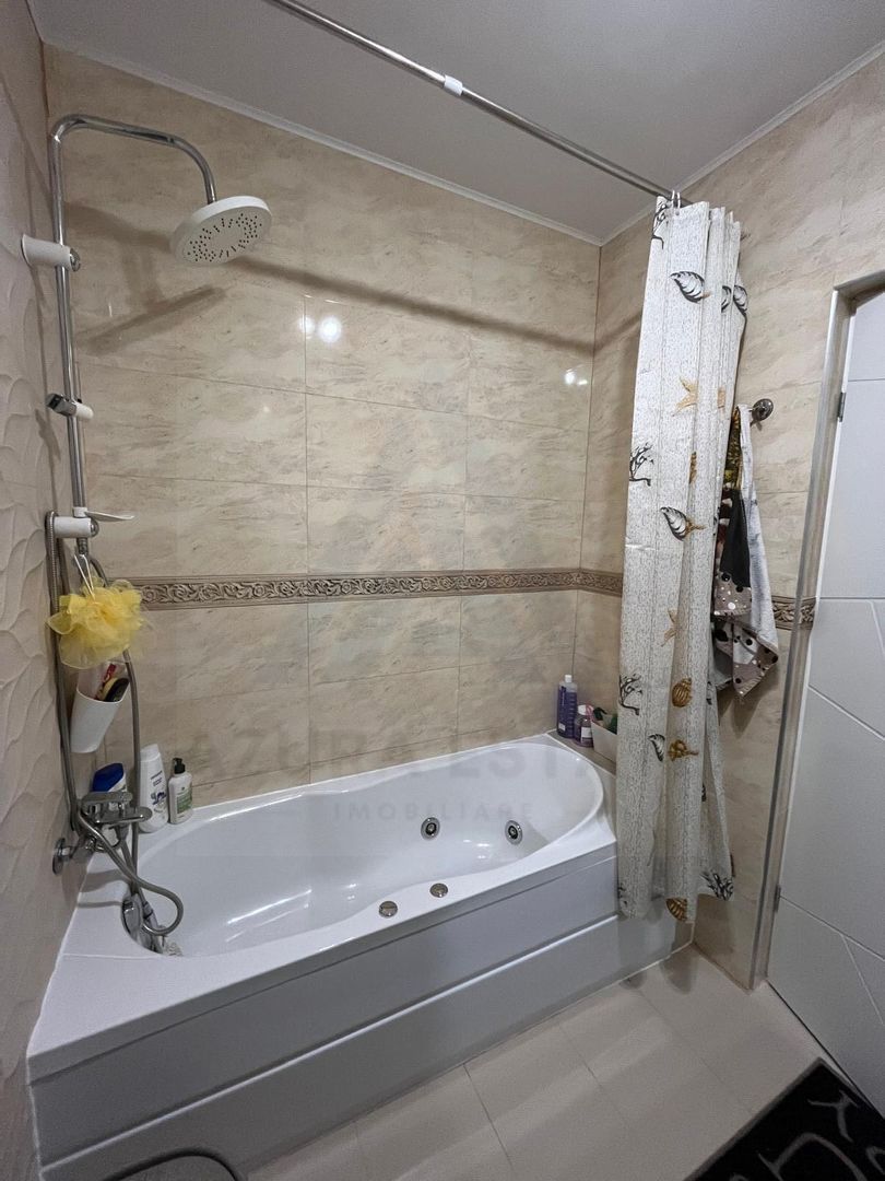 Apartament 76 mp utili 2 bai 2 balcoane parcare subterana in Turnisor - Poză 9