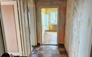 Apartament cu 4 camere, zona Sala Polivalentă - Poză 5