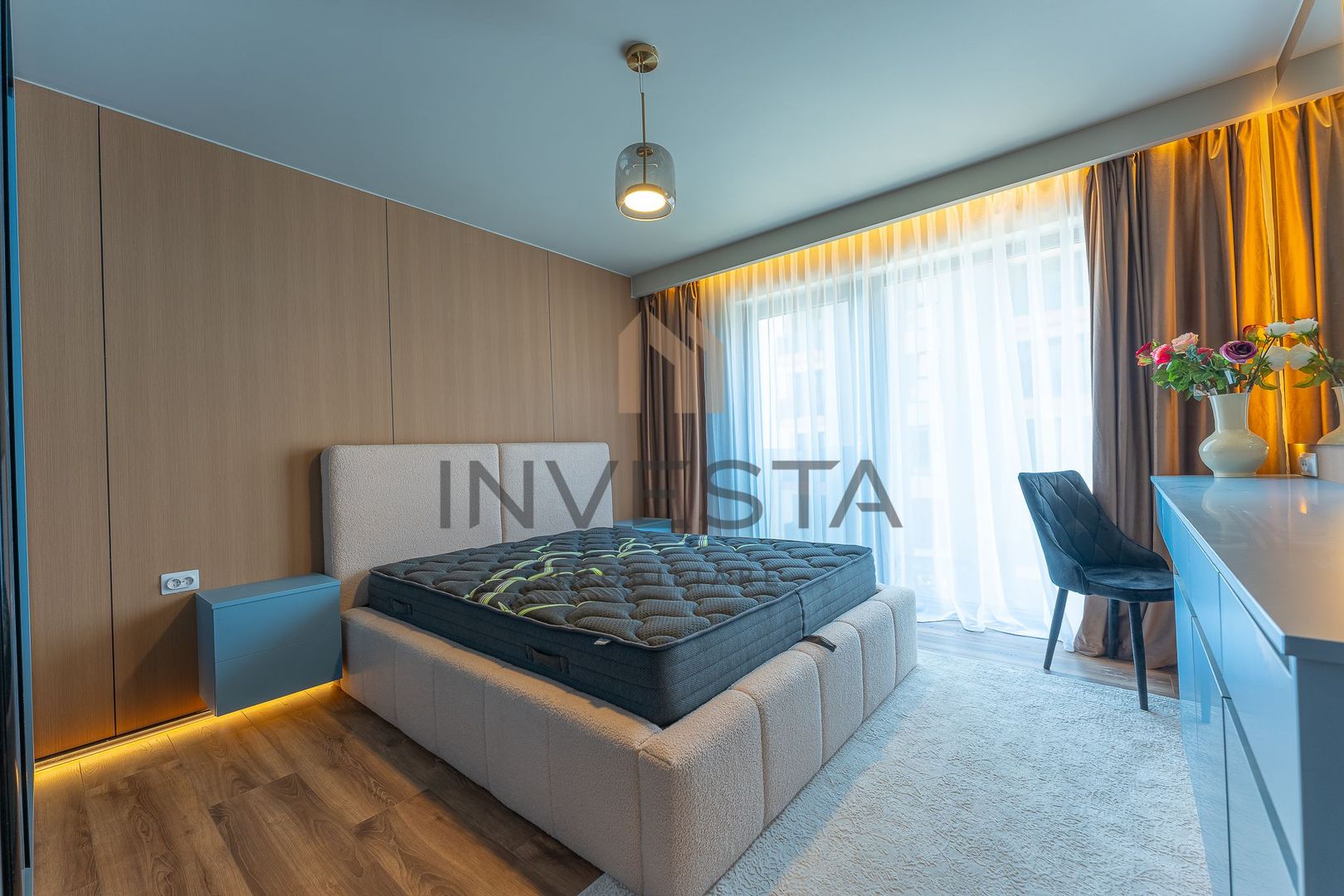 Apartament excusivist! Se vinde la cheie, complet mobilat si utilat! - Poză 12