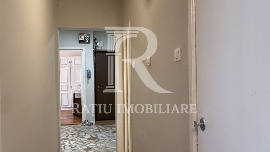 Apartament cu 3 camere | Decebal | Oradea - Poză 7