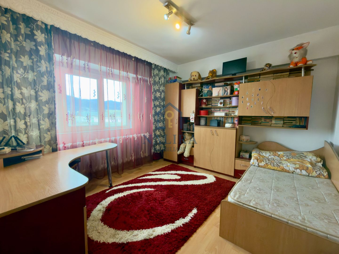 Apartament 4 camere de închiriat - Poză 4