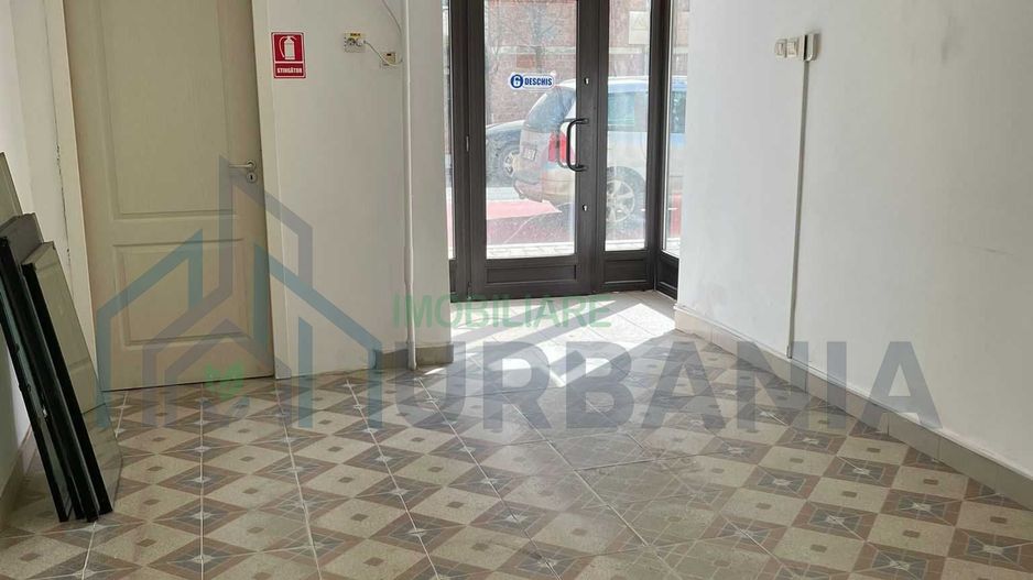 Spațiu comercial închiriere, zona centrală Târgu Frumos - Poză 2