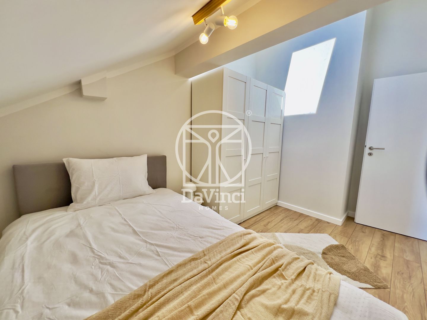 Penthouse 4 camere - mobilat si utilat, intabulat (WNCL-49F-DO-ap.8) - Poză 11