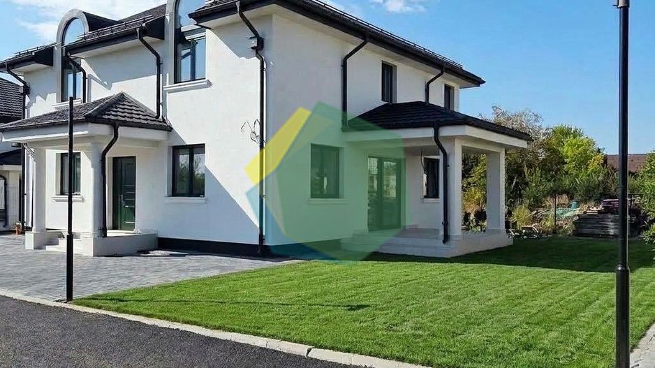 Casă premium, arhitectură deosebită și finisaje la alegere - Poză 1