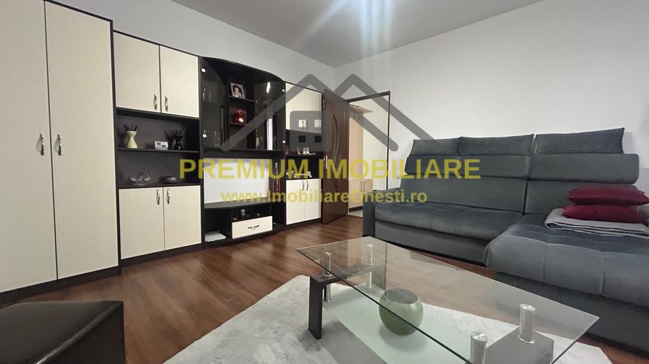 Apartament 2 camere zona centrala - Poză 1