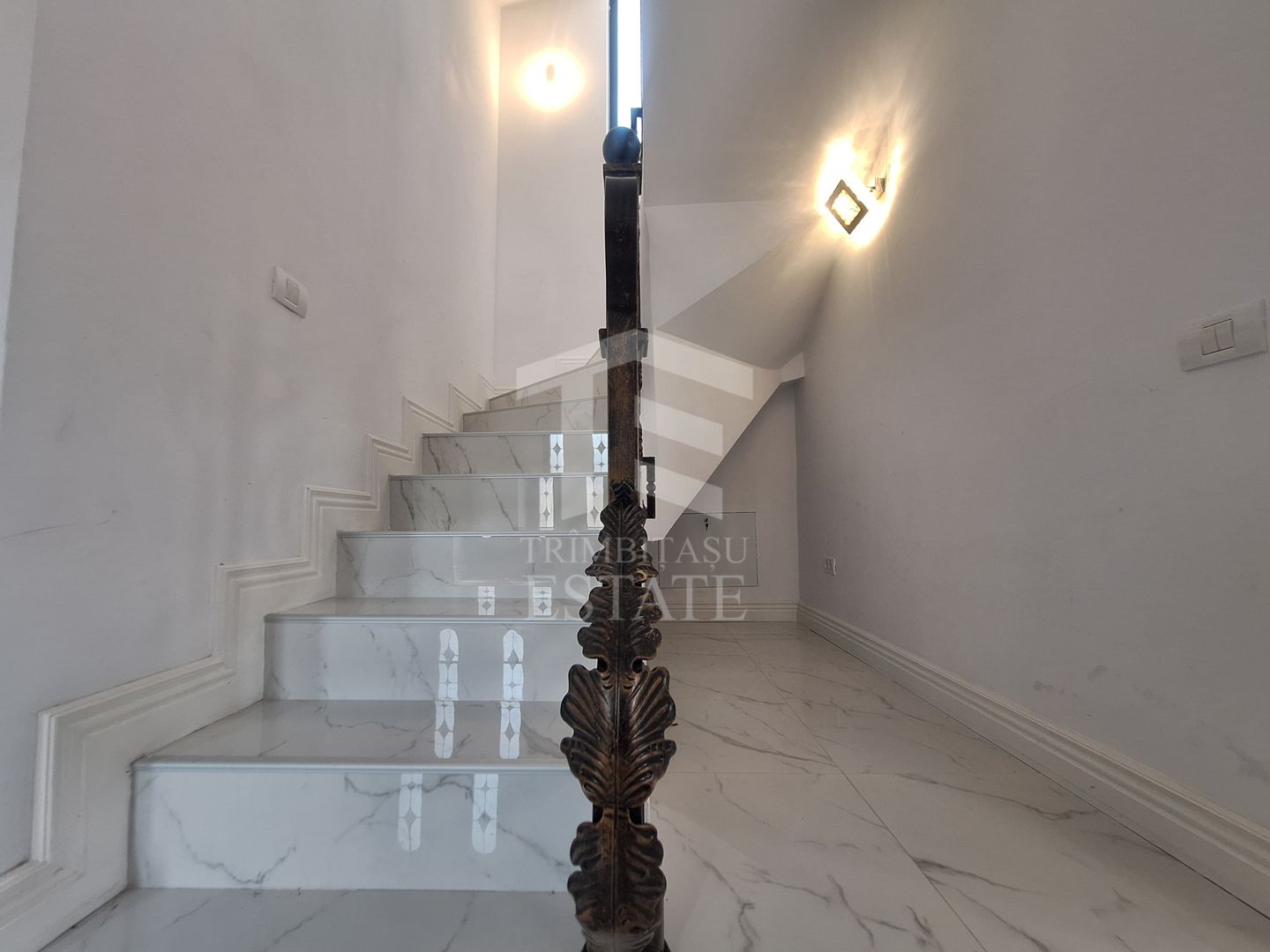 Casa cu gradina proprie - Strada Smaraldului Domnesti - Poză 8