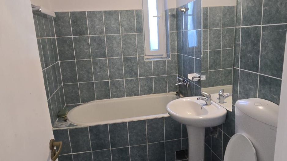 | Apartament cu 2 camere de vanzare | Cartierul Grigorescu | Parter| Decomantat| - Poză 7