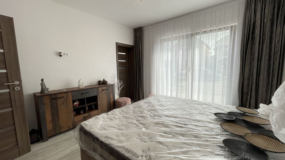 CASA PE PARTER IN ZONA MEHALA - Poză 11