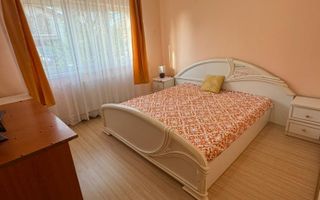 De Vânzare - Apartament 3 Camere, Strada Decebal - Poză 3