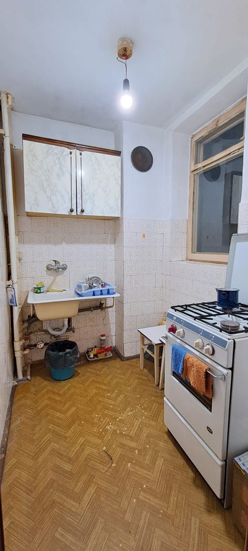 Drumul Taberei, 400 m metrou Raul Doamnei, etaj 2 din 10, decomandat - Poză 9