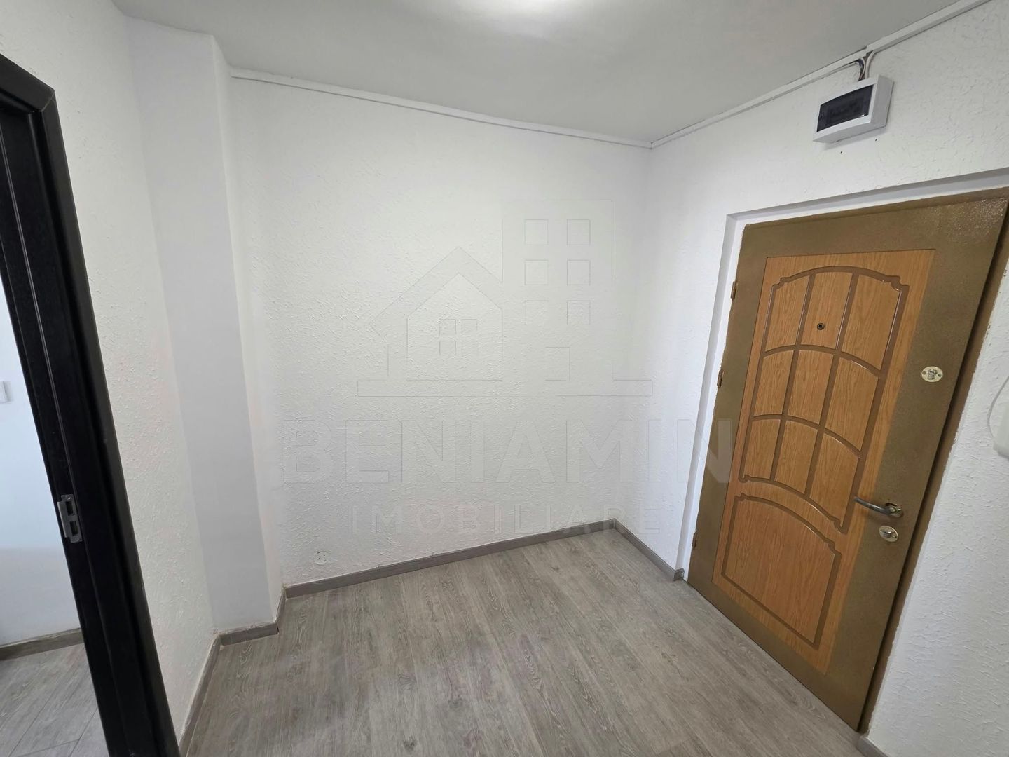 2 Camere-Centrala termica-Ac-52mp-Renovat-Brazda Lui Novac-Liber - Poză 7
